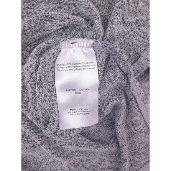 Motherhood Cold Shoulder Top Size XL - Picture 4 of 7